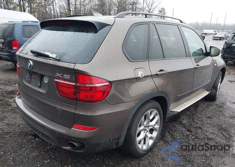 2012 BMW X5 xDrive35I/xDrive35I Premium/xDrive35I Sport Activity from USA, damaged, VIN 5UXZV4C54CL744192